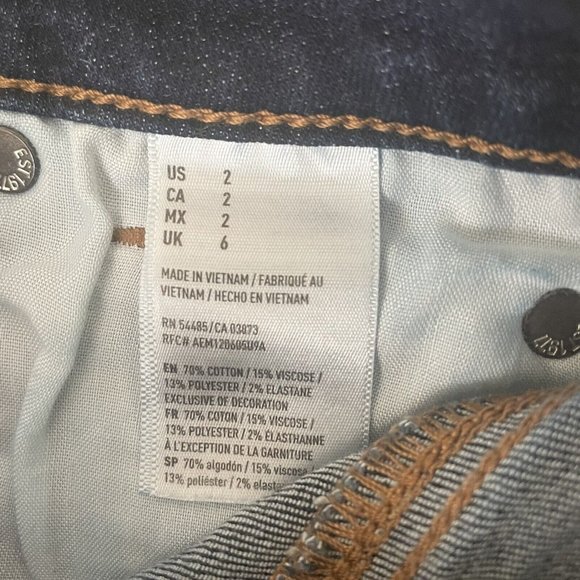 American Eagle Shorts Womens 2 Hi-Rise Shortie Cut Off 4" Inseam Dark Wash Denim - Picture 4 of 8